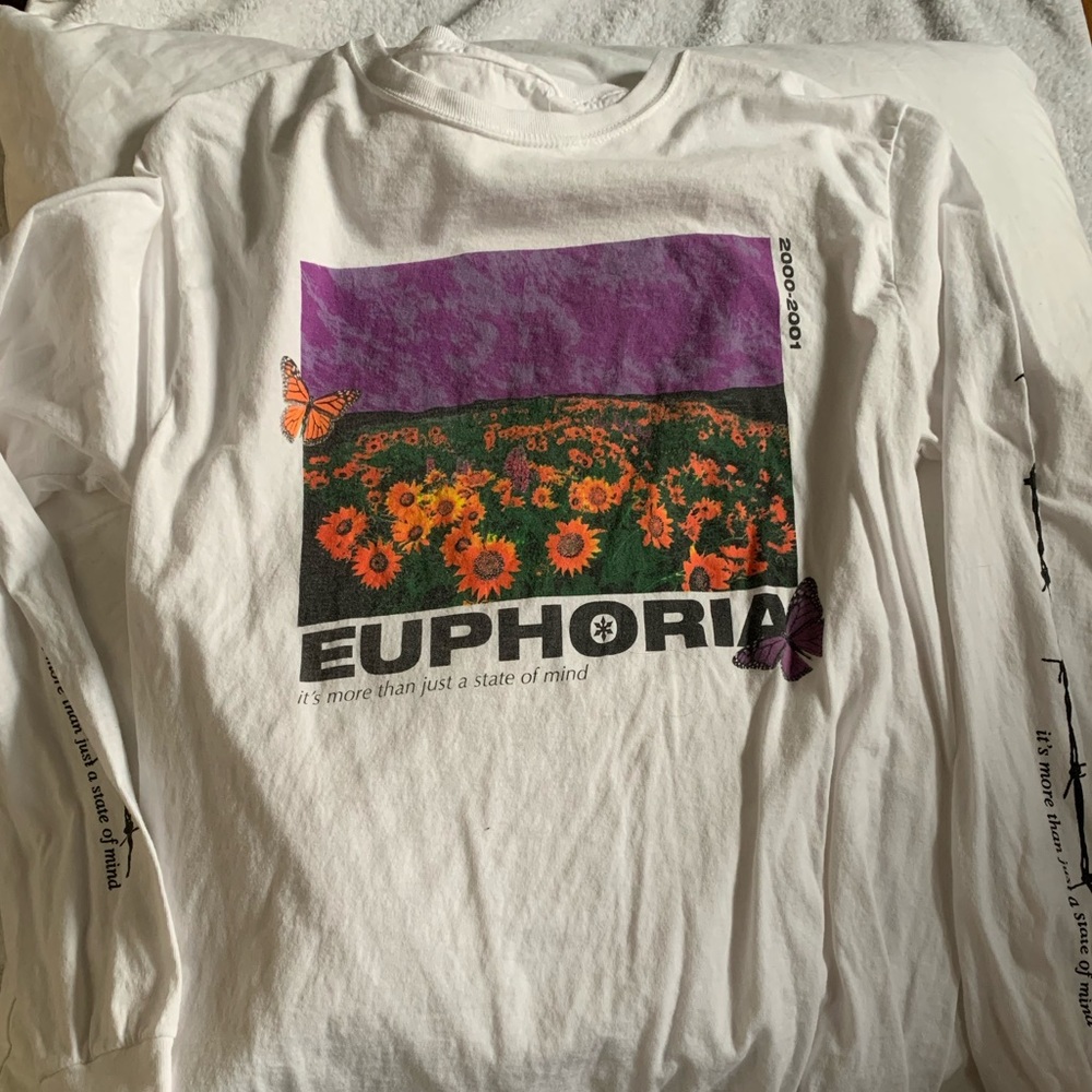 Euphoria long sleeve tee